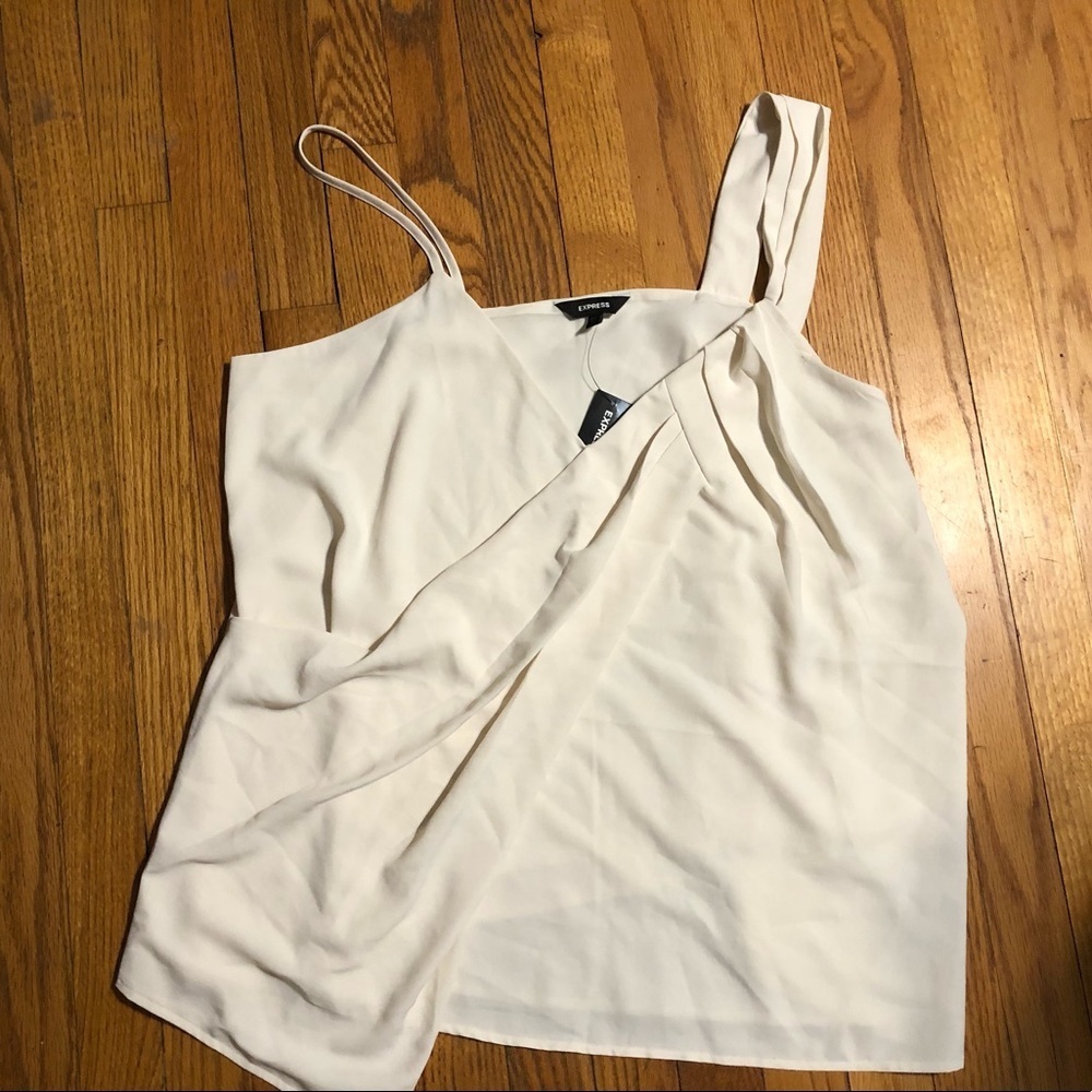 NWT Express Top